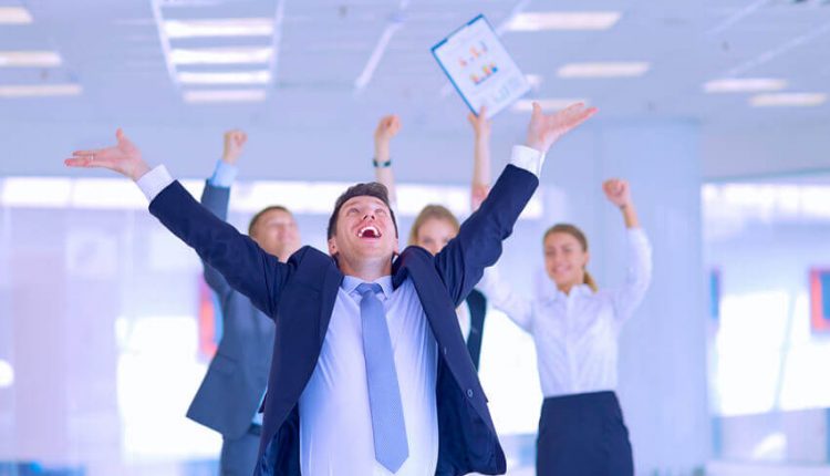 چگونه در زمان کار خسته نشویم ؟