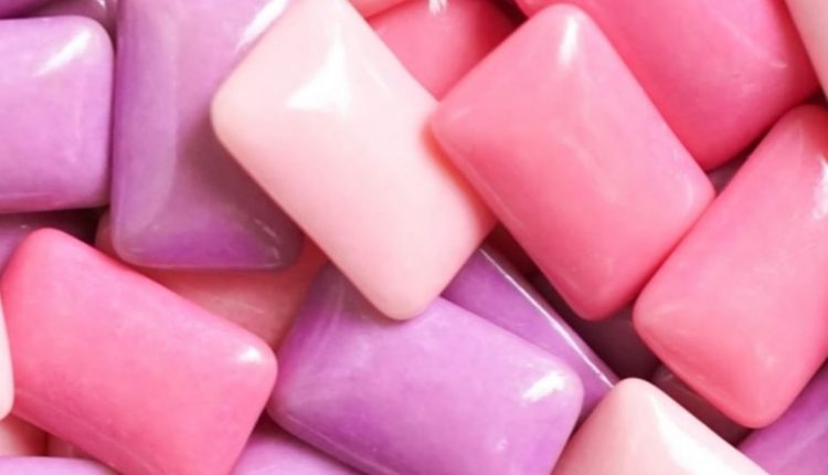 فواید جویدن آدامس