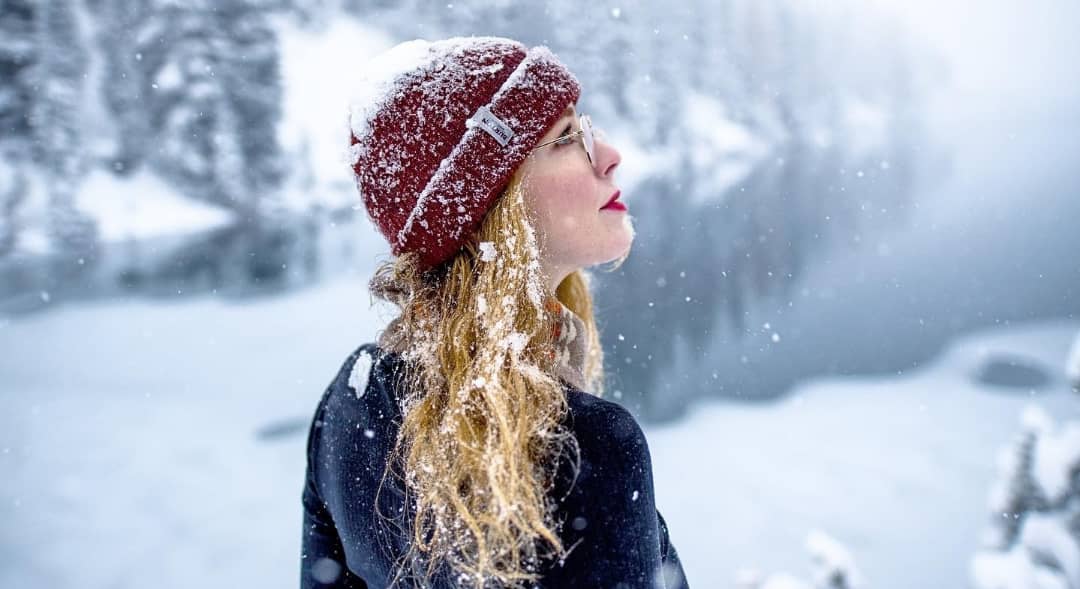 شیوه صحیح نگهداری مو در زمستان