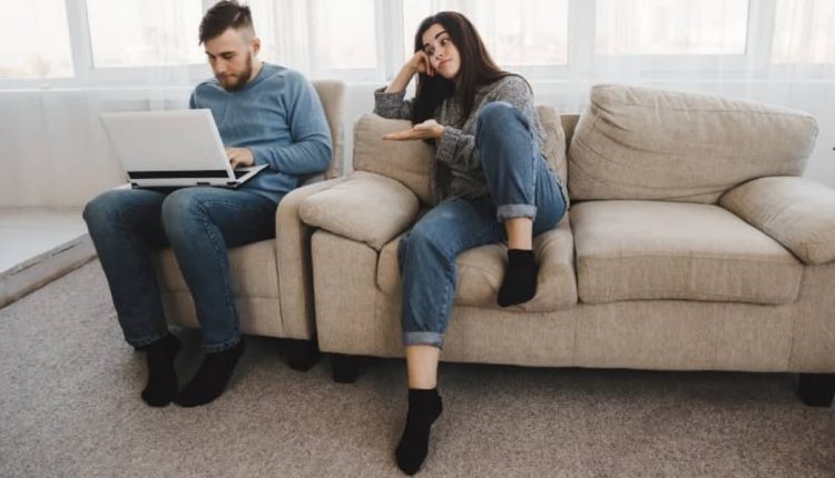 نشانه های رابطه یک طرفه