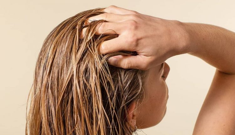 راه های کنترل چربی موی سر