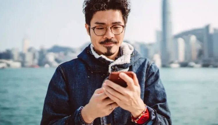 آداب تلفن صحبت کردن