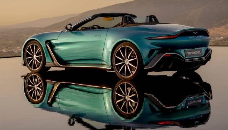 aston martin v12 vantage roadster 2023