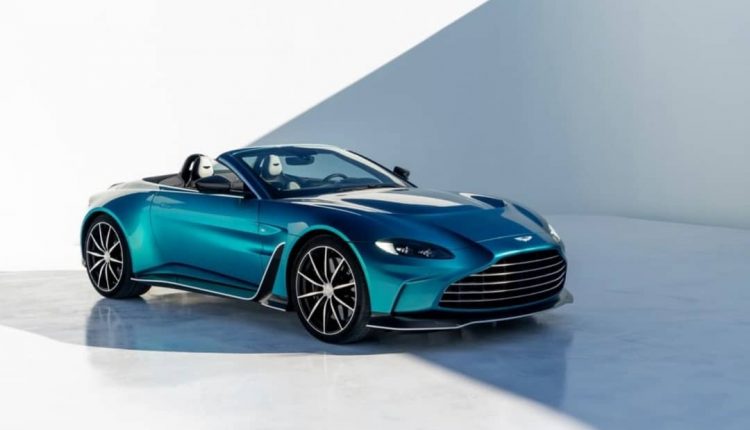 aston martin v12 vantage roadster 2023